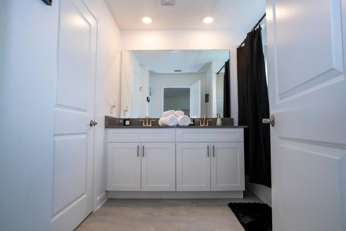 Gorgeous 4 Bedroom W Screened Pool Close To Disney 2653 Kissimmee Exterior foto